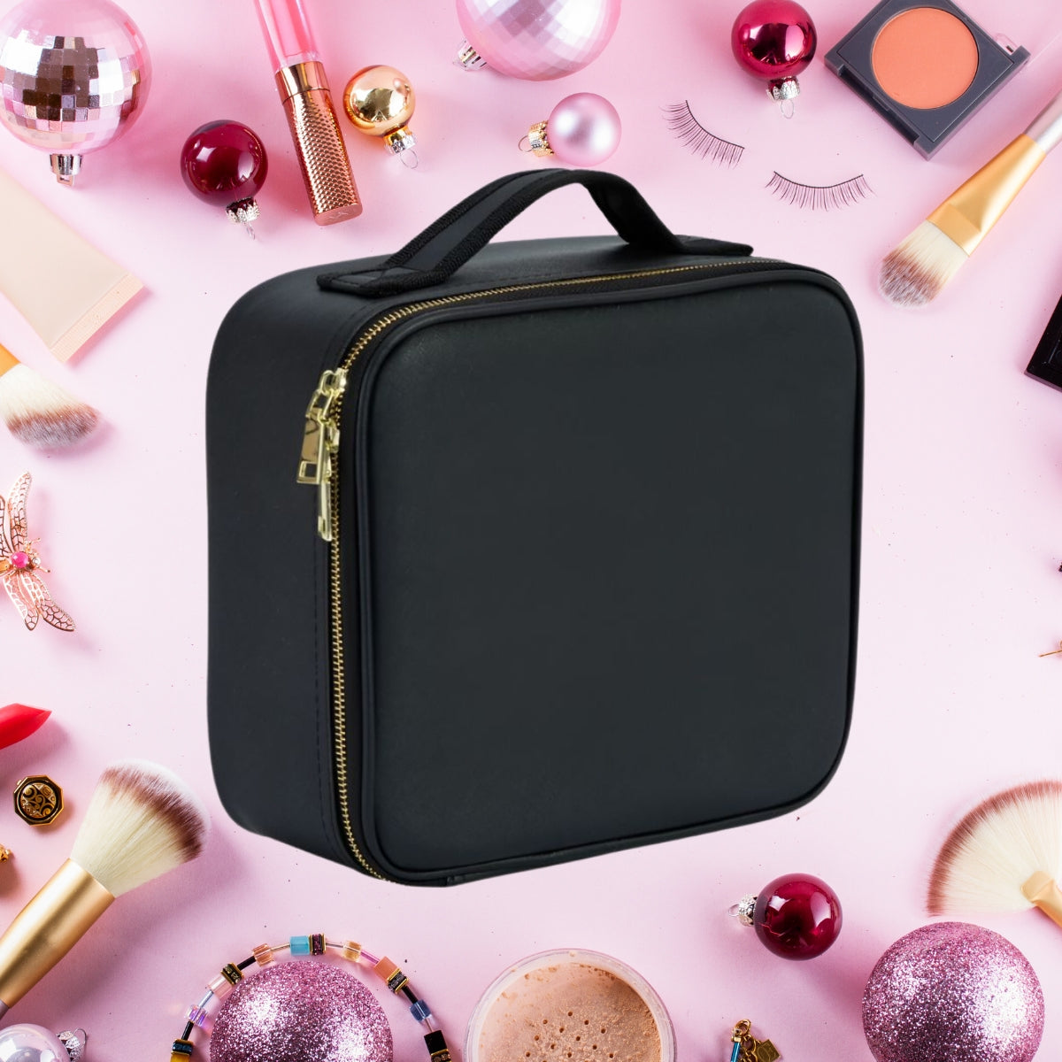 Een compacte, zwarte GlamVista™ LED Makeup Organizer, perfect voor het opbergen van al je make-up essentials. Stijlvol design met een stevige rits en handgreep, ideaal voor thuis of onderweg.