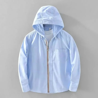 Lichtblauwe NOMORI™ linnen hoodie met rits en capuchon, ideaal voor moderne, casual looks – verkrijgbaar op Inicala.nl.